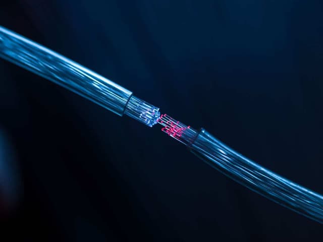Cabo submarino do Google vai ligar dois continentes